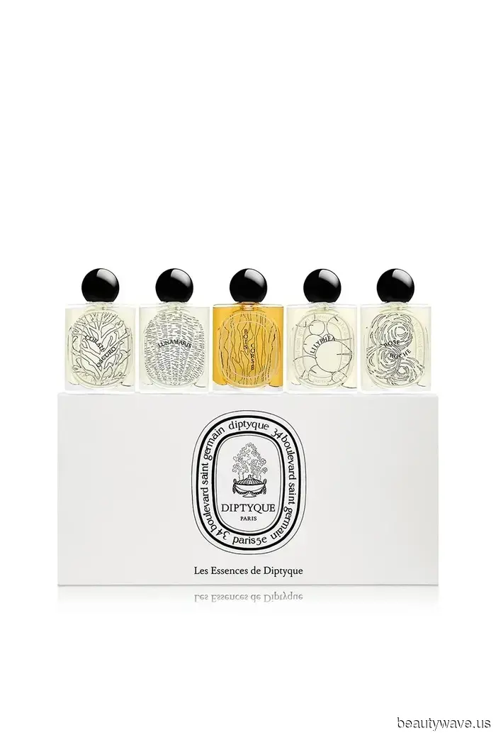 Quando voglio sentirmi come una moderna Christine Daa&eacute;, prendo questo profumo francese leggero e piumato.