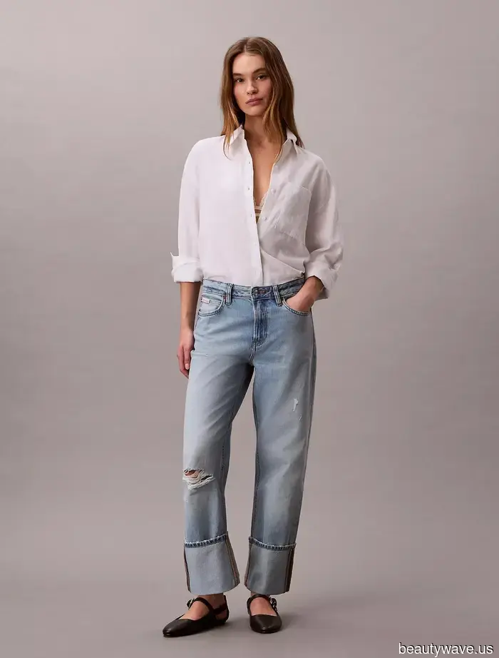 Introducing: The 2026 It-Girl Approach to Styling Summer Denim