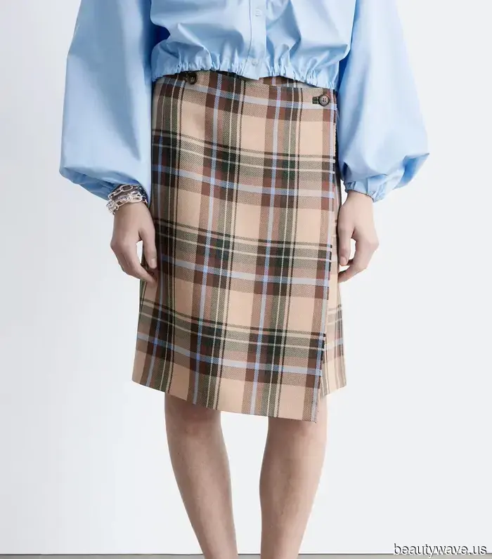 Il plaid per l'autunno non è rivoluzionario, ma questi 30 pezzi cool lo sono.
