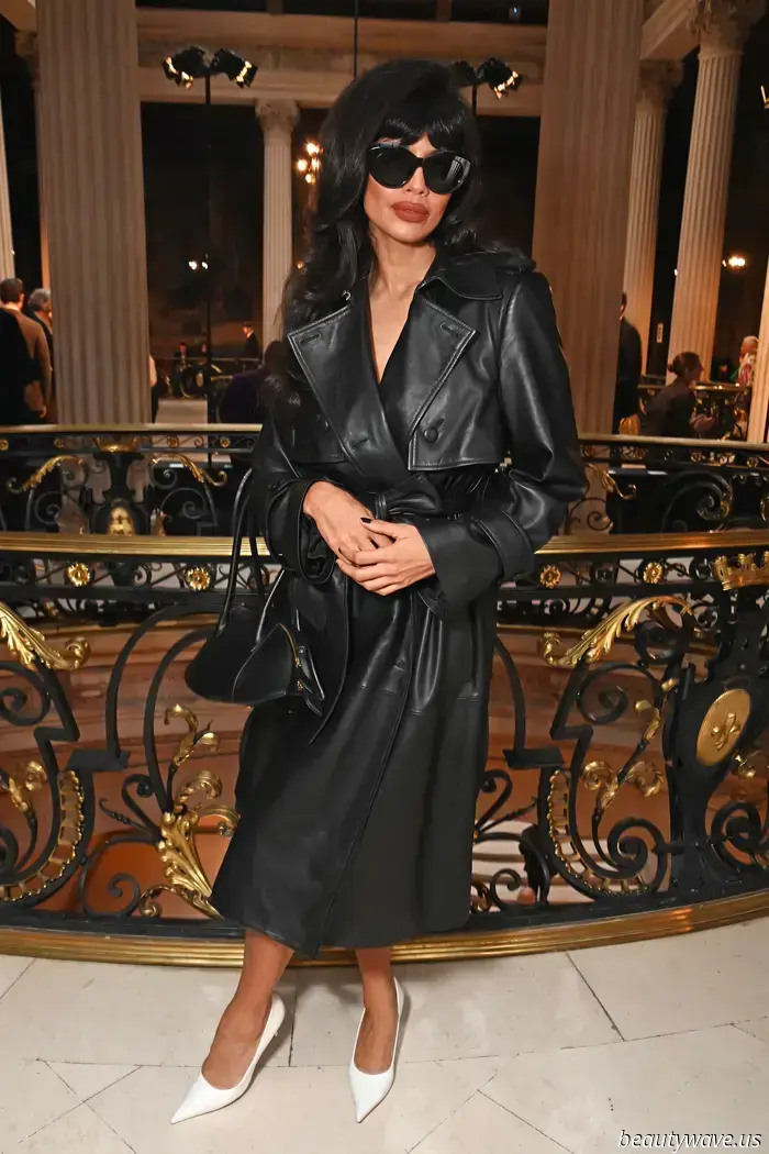 Caso chiuso: le parigine hanno appena dichiarato che questa è l'unica tendenza di cappotti che conta