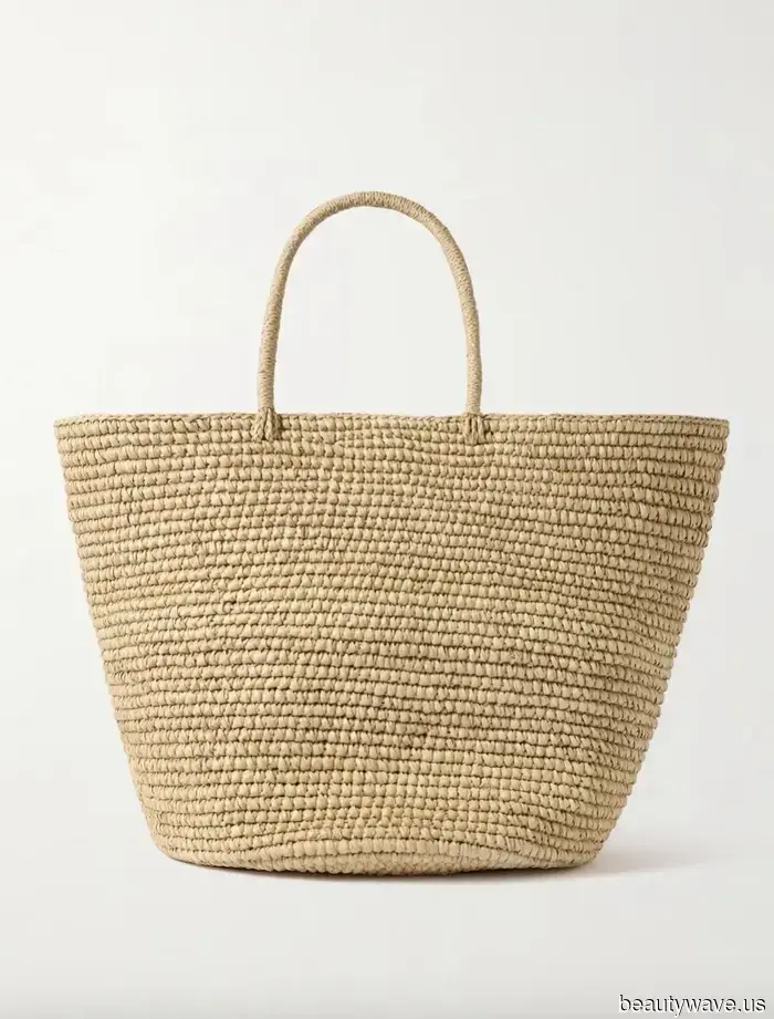 Neither Black nor White: The Chic Neutral Shade Everyone Is Sporting This Summer