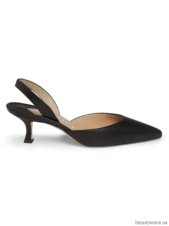 Le cinture a sciarpa non sembreranno superate *se* le indossi con questa tendenza in denim skinny.