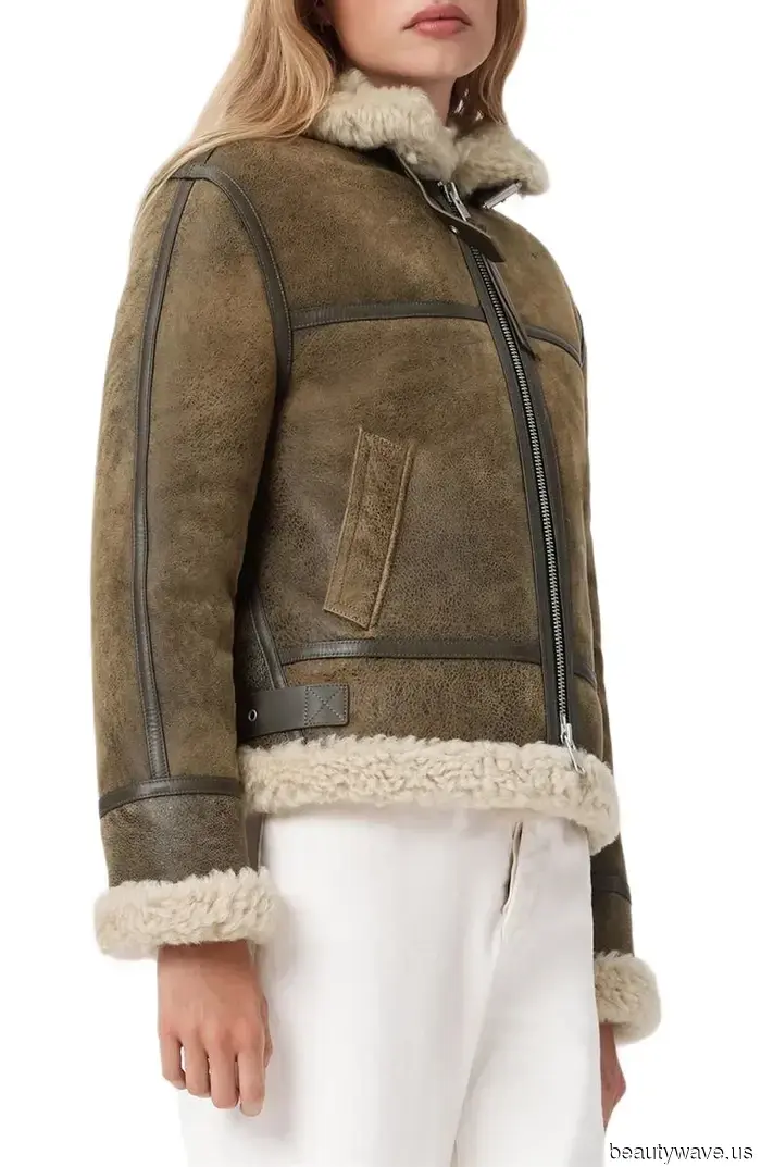 Se continuerai a indossare abiti floreali in inverno, questa giacca e questi stivali sono assolutamente fondamentali.