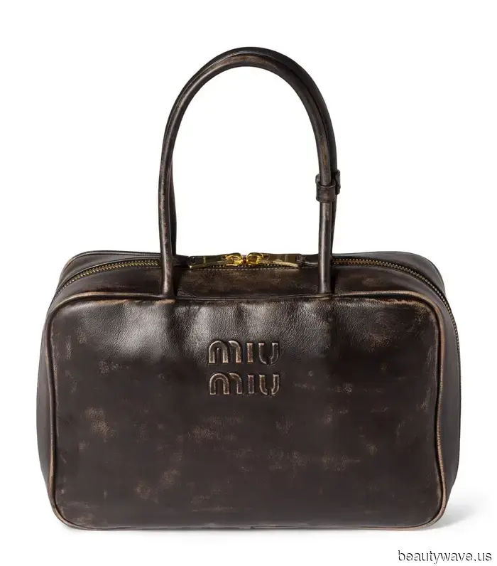 Polierte Kleider in Paris, London und New York City setzen im Winter auf diesen eleganten Rockstil.