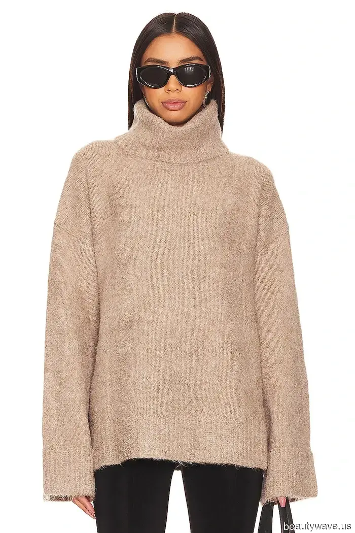 Apologies to my 10-Deniers—The Row has persuaded me to opt for these "outdated" winter tights in 2026.