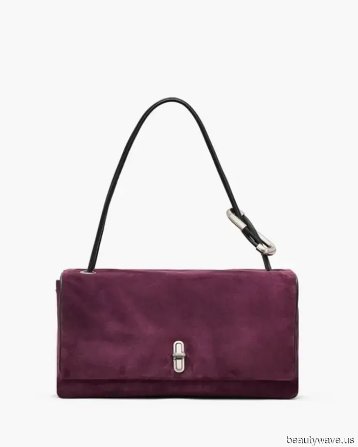 Il vicino stretto del Borgogna sta silenziosamente diventando la tendenza di colore più elegante del 2026.