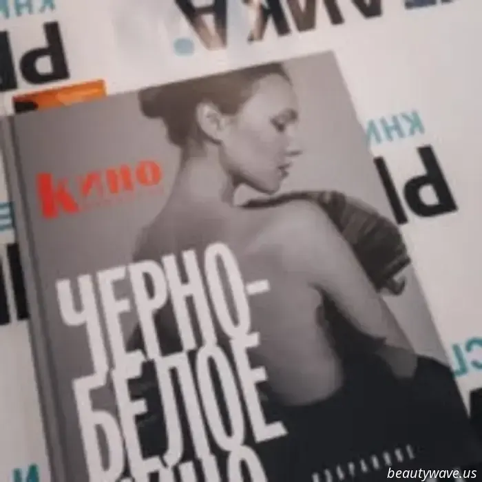 Die Stars des russischen Films und Fernsehens trafen sich mit Fans bei einer Autogrammstunde des Magazins „КиноРепортер“.