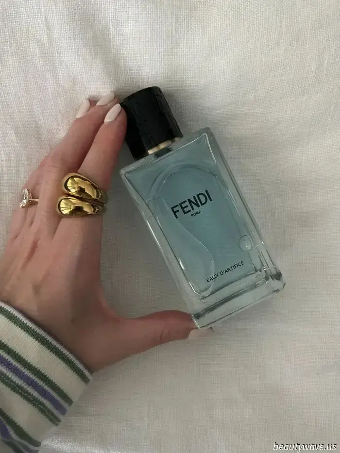 Das ist zweifellos das eleganteste Still-Luxusparfüm, das ich je gerochen habe.