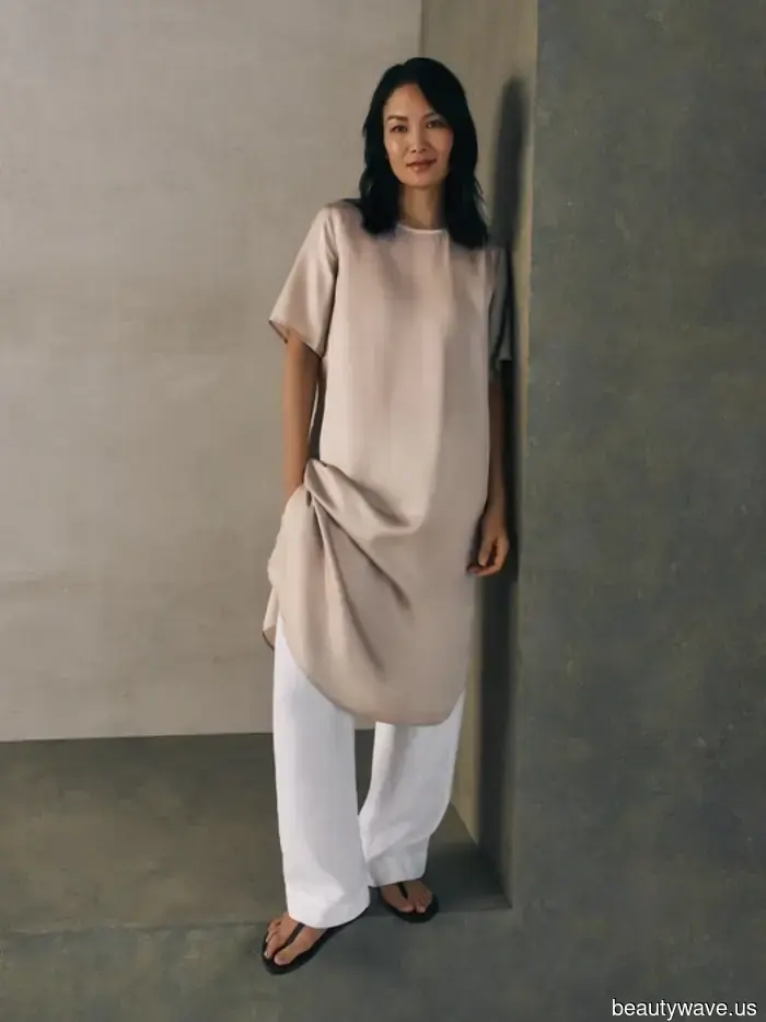 Since the It Girls declared that the '90s are making a comeback, I've been shopping from this stylish throwback brand.