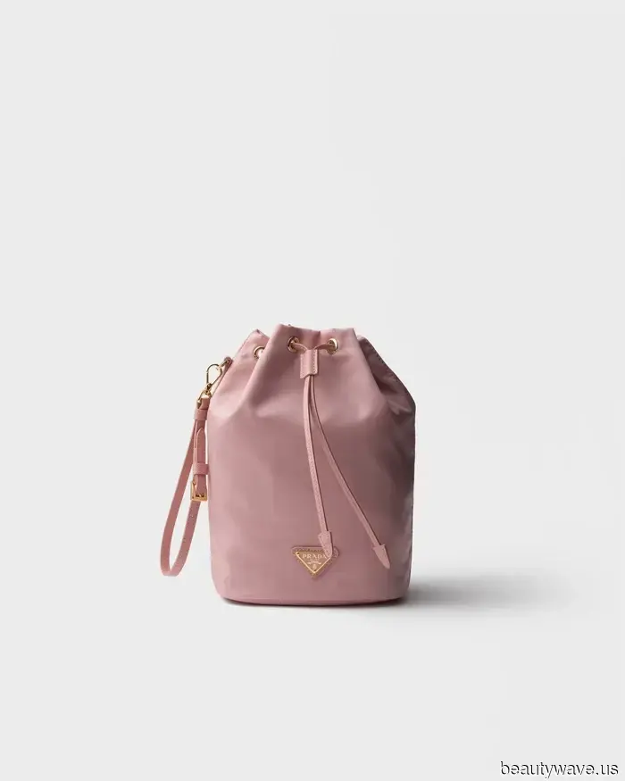 Trust Me, I'm a Fashion Editor—Here Are the Designer Accessory Trends Worth Investing In for Spring 2026.