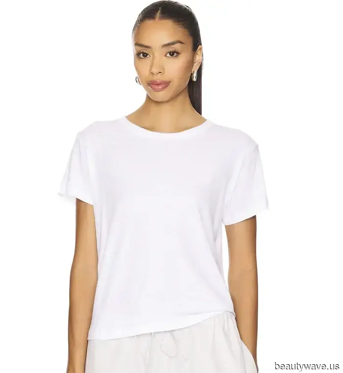 If You Want to Achieve a Parisian Look, Purchase These 7 Summer Items and Style Them This Way