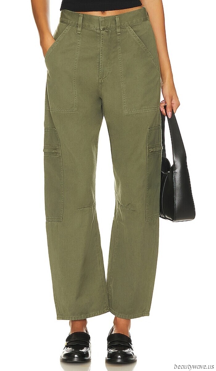 I'm in my 20s, and Jennifer Aniston is in her 50s—we're both putting blue jeans aside for this trendy alternative in 2025.