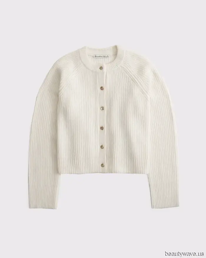 I’m 22, my sister is 32, and we both adore Abercrombie & Fitch—27 stylish Black Friday deals we’re…