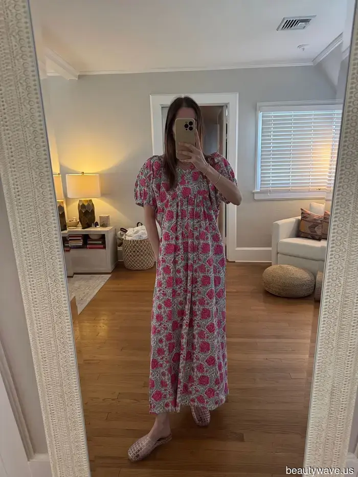 I work in fashion—here are the chic items I consistently include in my suitcase for a warm-weather getaway.