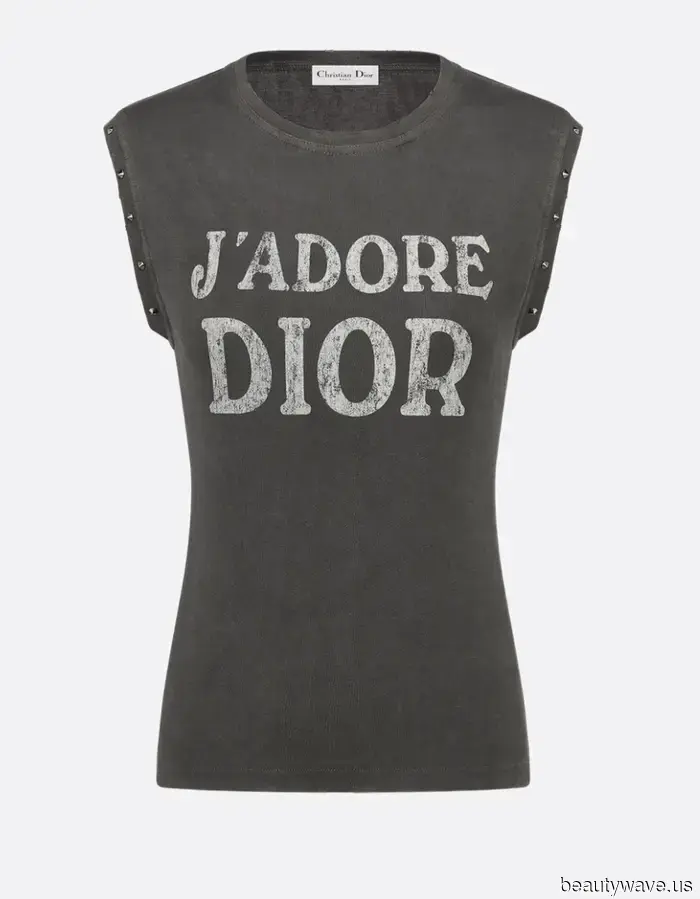 Whether You Love Them or Dislike Them, These 7 "Controversial" Trends from the 2010s Are Making a Comeback in 2026