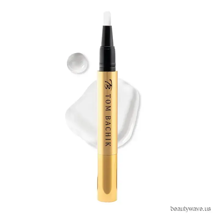 "So Beautiful—Like Candlelight": Celebrity Nail Technicians Are Obsessed with Toasted Nails This Autumn