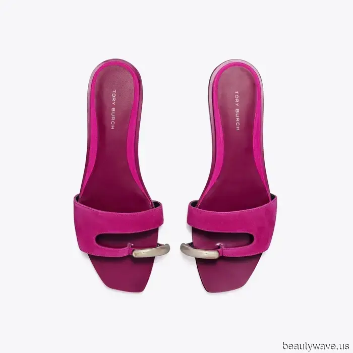 I’m declaring that these will be the most sought-after sandals of 2026.