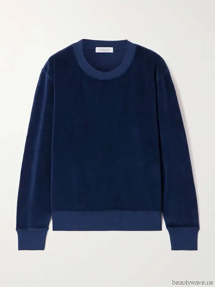 Las mujeres elegantes en Madrid visten este básico americano nostálgico de la manera más chic.