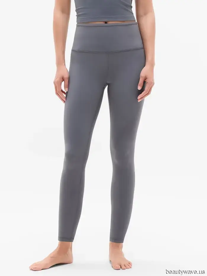 It's Arrived: The Autumn Sneaker Color Trend to Pair with the Legging Shade Every Influencer Will Own in 2026.