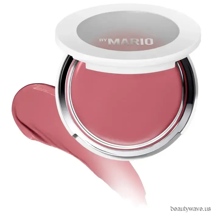 I’m currently carrying these 11 amazing winter beauty products in my bag.