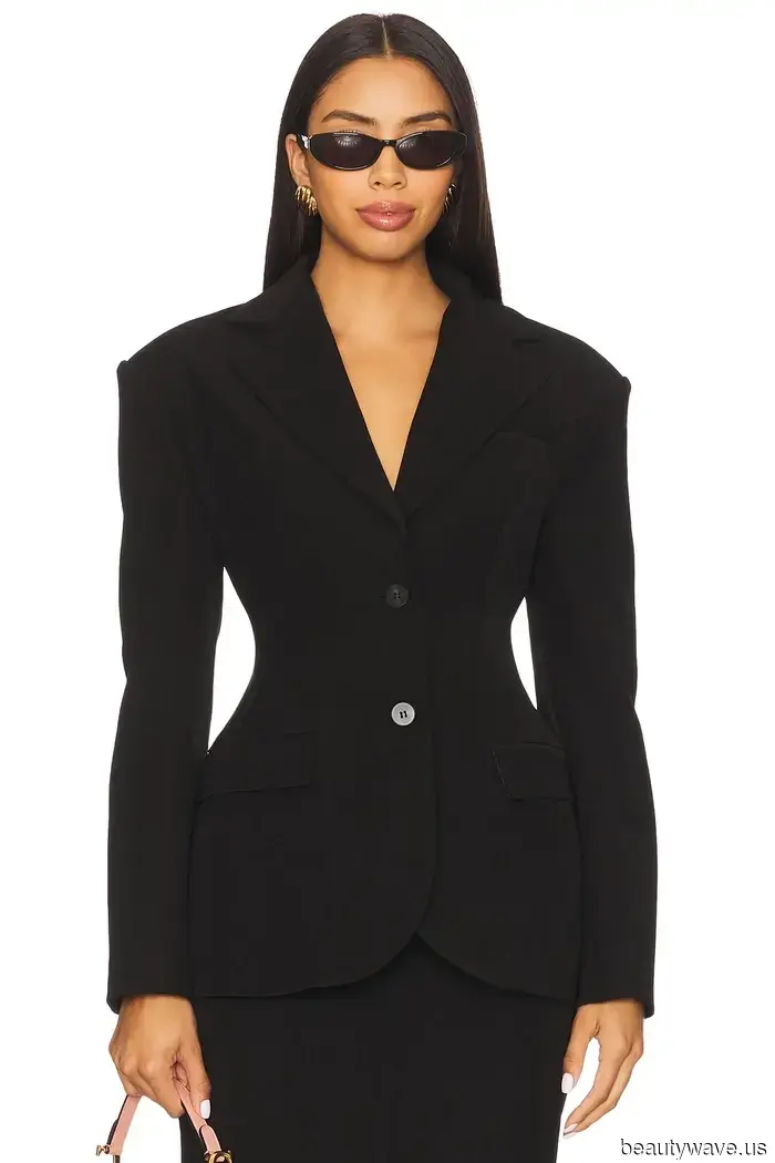 To achieve a more French look, pair your black blazers with this timeless denim style.