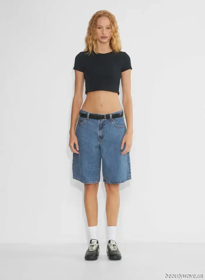 French Women Are Choosing This Trendier Yet Controversial Style Over Linen Shorts