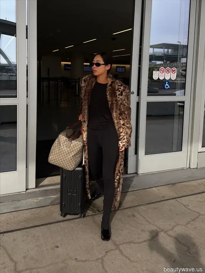 The 9 Trendiest Flat-Shoe Outfits for 2026