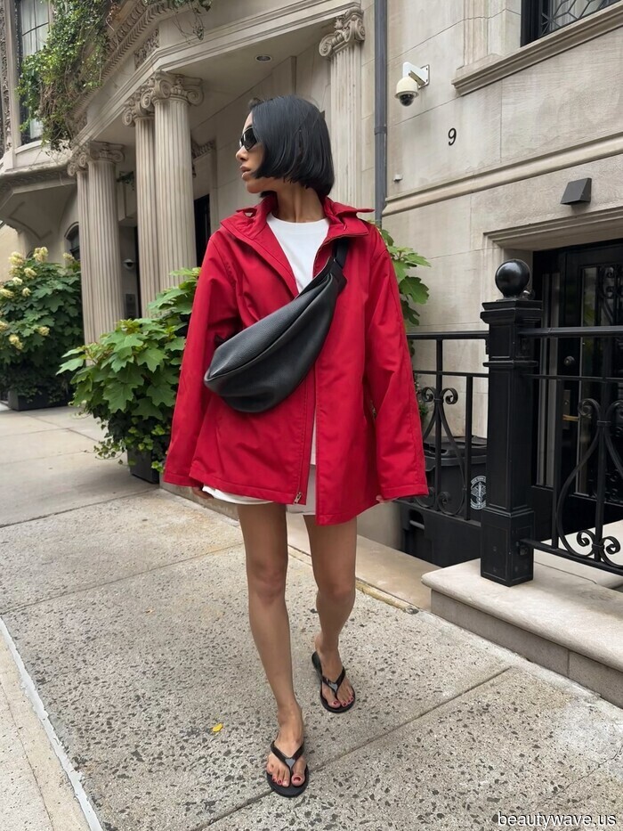 Nichts sagt "Ich bin eine Modeperson" mehr als dieser Jackentrend (übrigens ist es kein Leder oder Wildleder).