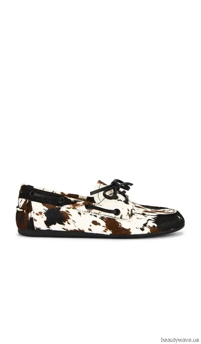 Plötzlich stylen alle mit gutem Geschmack ihre Herbstoutfits mit diesem Schuhtrend.