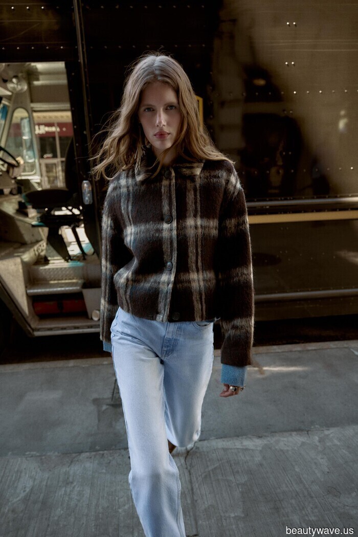 People with excellent taste are purchasing (and quickly selling out) these new Zara items.