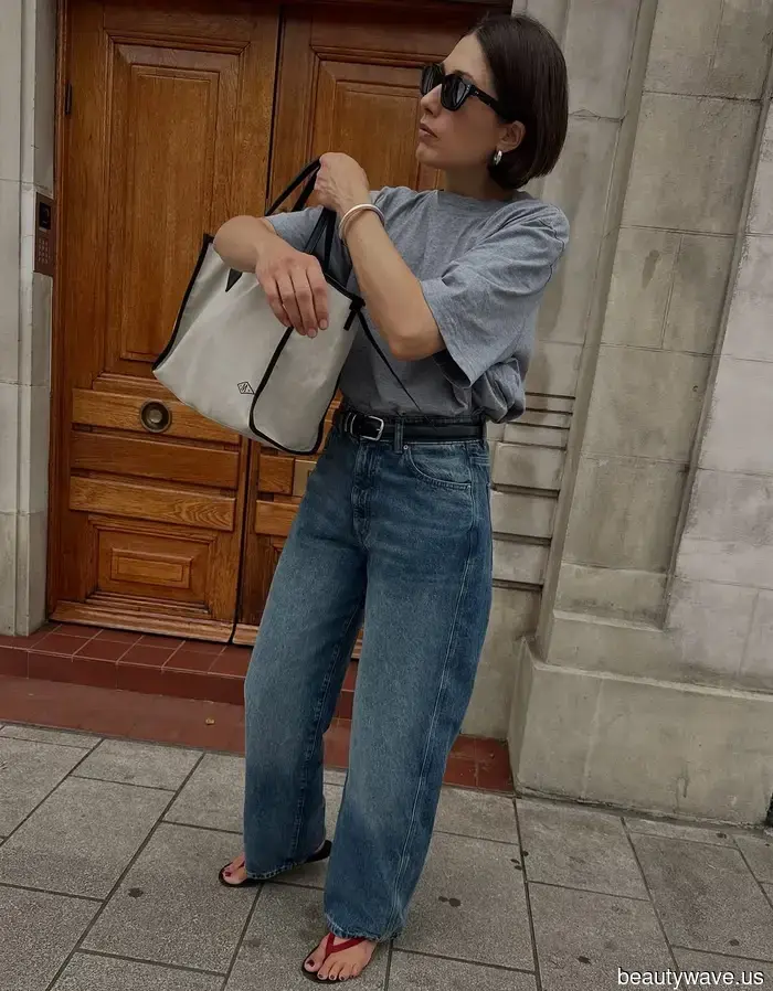 Breaking News: The Denim Wash That Will Rule Every Stylish Look This Fall