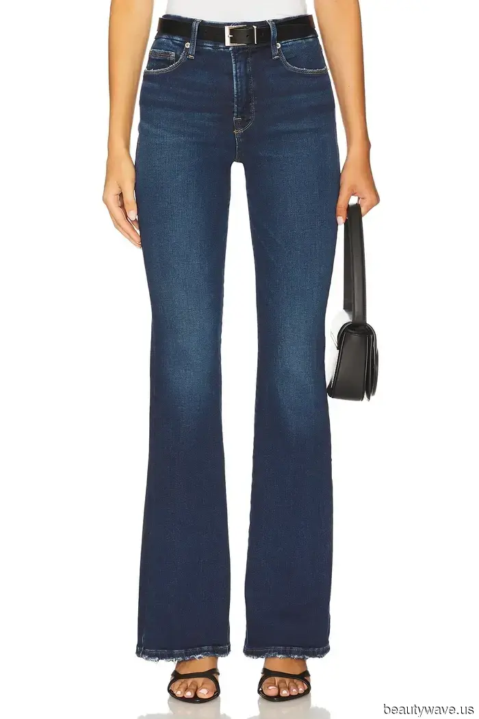 Sorry, Flats—This Spring, Everyone in Paris and NYC Is Wearing Only Jeans with Heels.