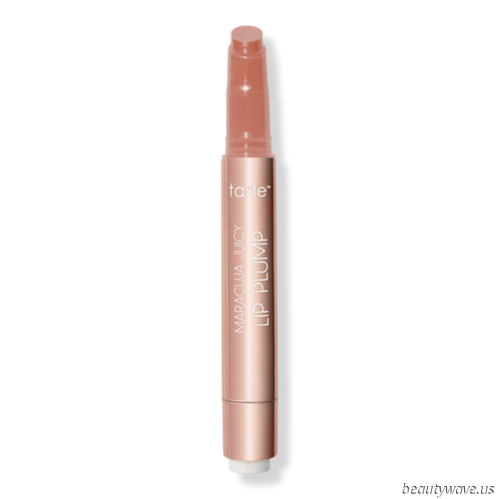 Carrie Bradshaw (a.k.a. Sarah Jessica Parker) has just shared this TikTok-famous lip product on her Instagram.