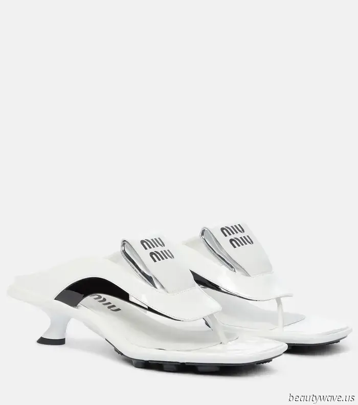It Can't Be Only Me: Those with Refined Taste Are Choosing These Anti-Trend Sandals Over Flats