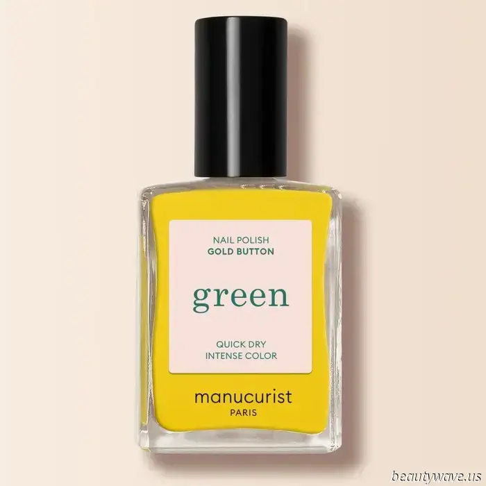 Declaring It: Butter-Yellow Manicures Paved the Way for "Sol Nails" to Thrive