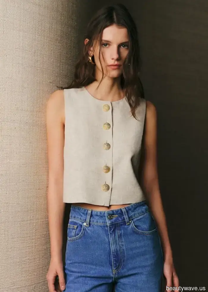 I might work in NYC, but my wardrobe has a French flair—6 Stylish Spring Essentials You’d Find on the Streets of Paris.