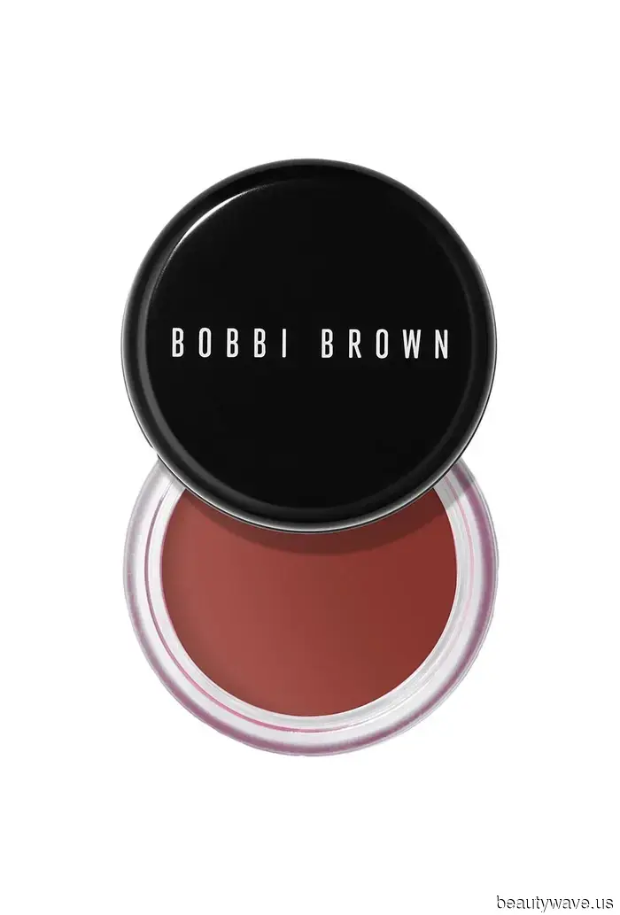 I’m declaring it: Collegiate-Girl Fall is in full swing, and these products perfectly represent the trend.