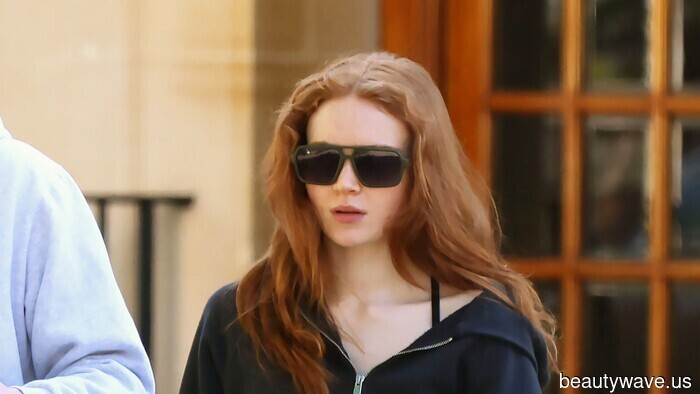 Here’s How Petite Girls Are Styling 2026’s Popular Tall-Girl Shorts Trend.