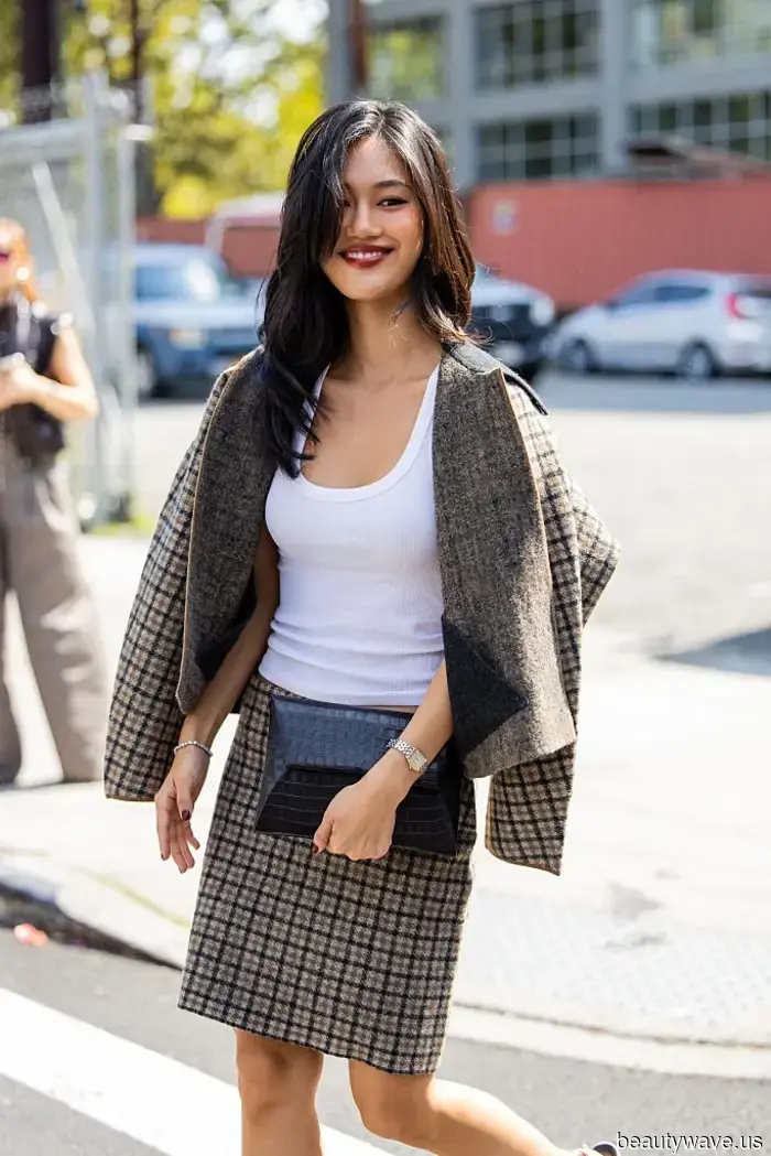 These COS pieces have been subtly becoming popular this month—and they all share a common trend.