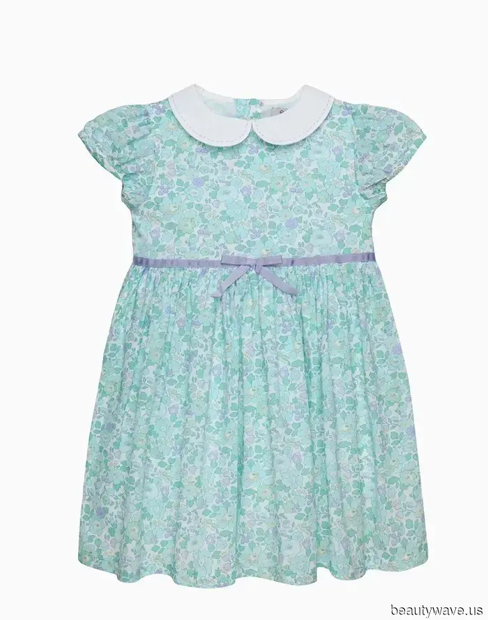 Dream Locations, Fashionable Birkenstocks, and Trending Wedding Promises—What Contemporary Brides are Saving for 2026