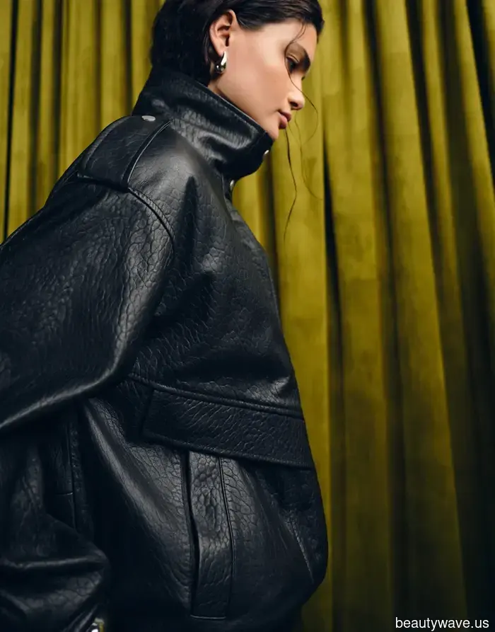 Jennifer Lawrence Recently Donned the Stylish Leather Jacket That Is at the Top of My Colleagues' Winter Wish Lists.