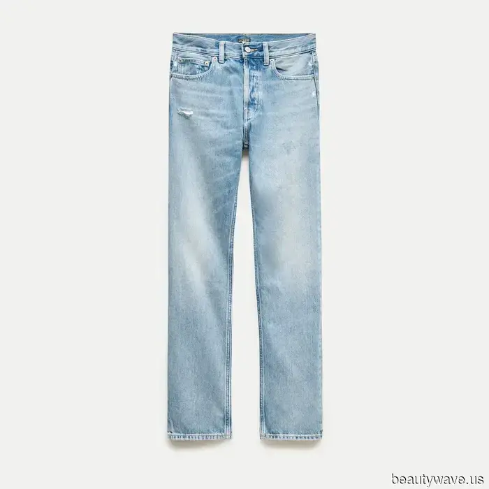 To Achieve a Fashionable Look This Fall, Style Your Denim This Way.