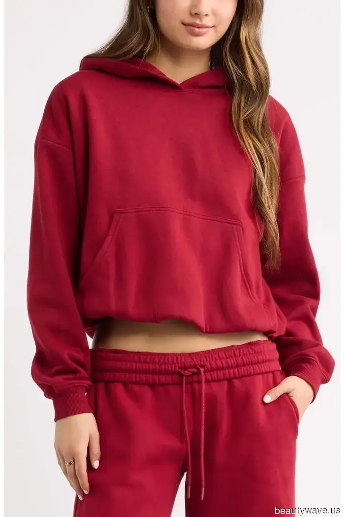 My stylish mom gave me a budget of $275, so I showed her these three budget-friendly summer outfit ideas from Nordstrom.