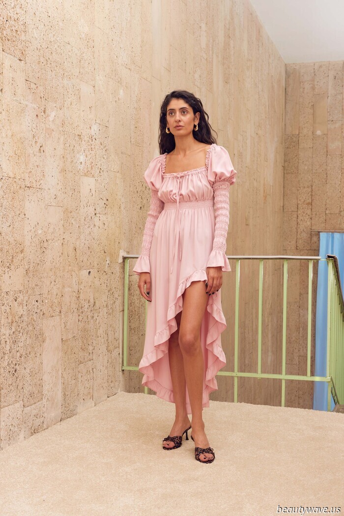 Certainly, black dresses are classic, but those with excellent taste are opting for elegant styles in these lovely colors this...