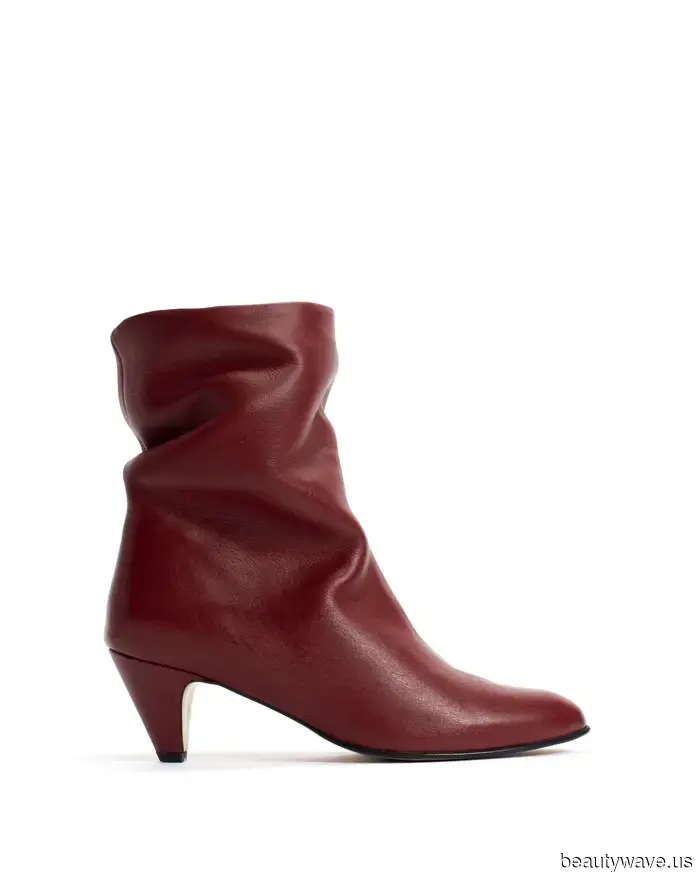 Если вы собираетесь носить платье с ботильонами, это тренд, который выглядит наименее устаревшим.