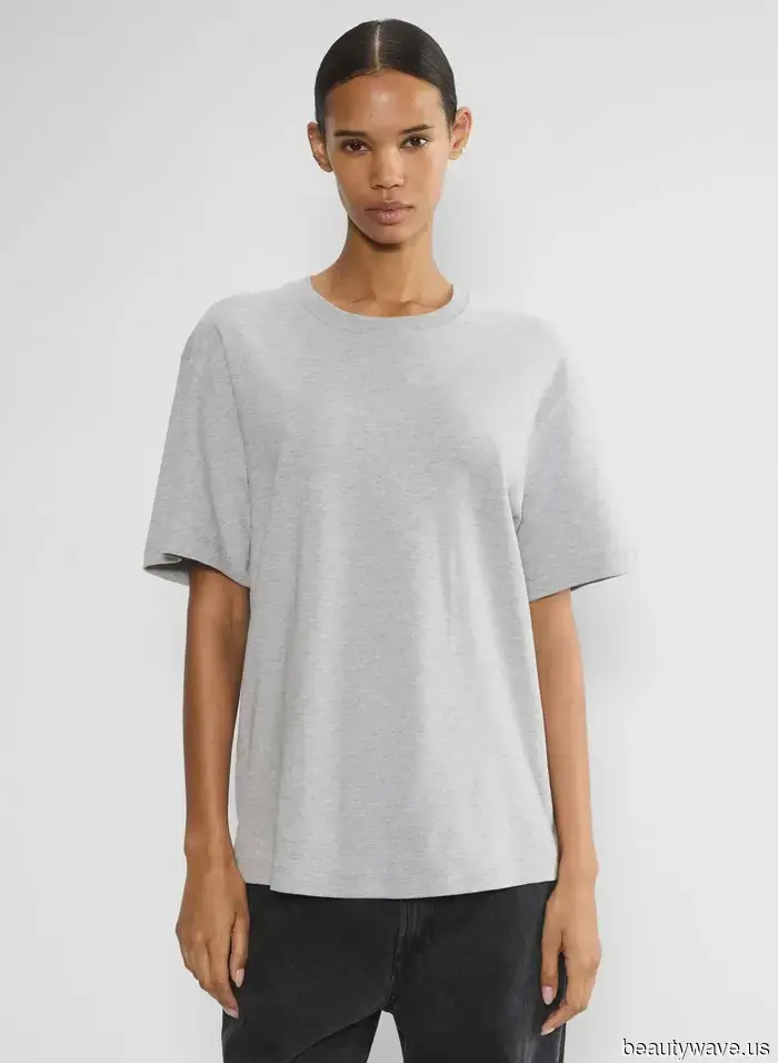 You're definitely a Fashion Person if you're wearing your jeans in this stylish manner for Fall 2025.