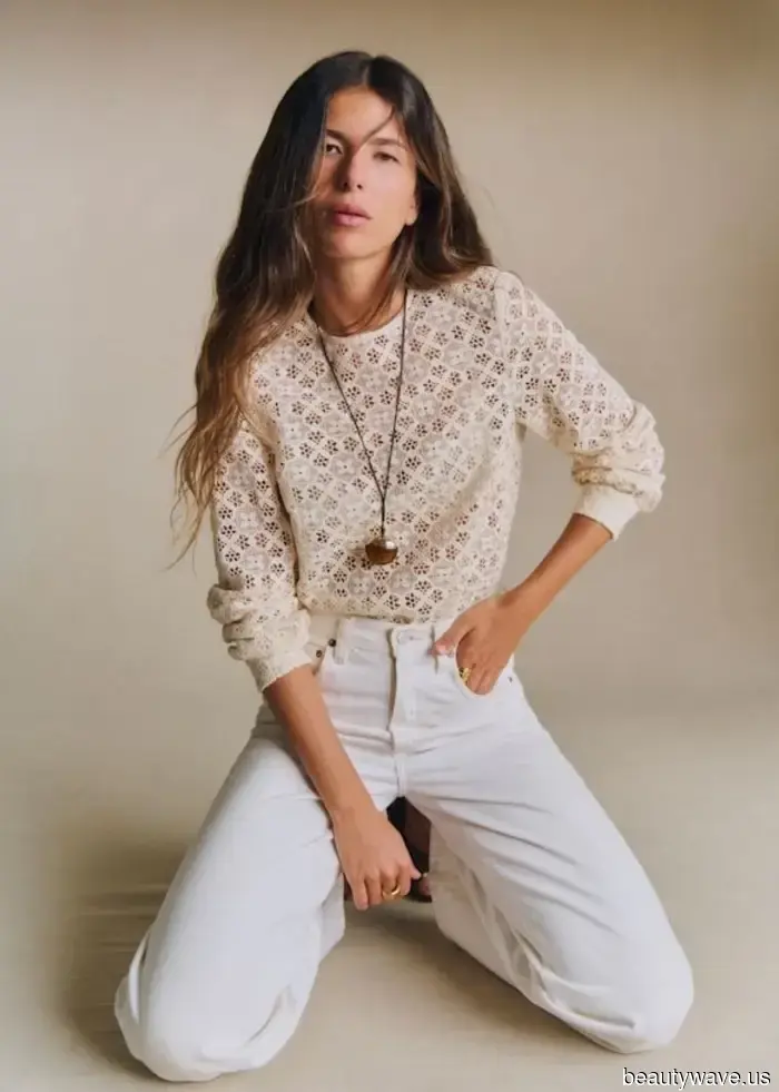 Lo he encontrado: La parte superior de chica francesa de culto que las mujeres en París usan para elevar jeans, pantalones de lino y faldas.