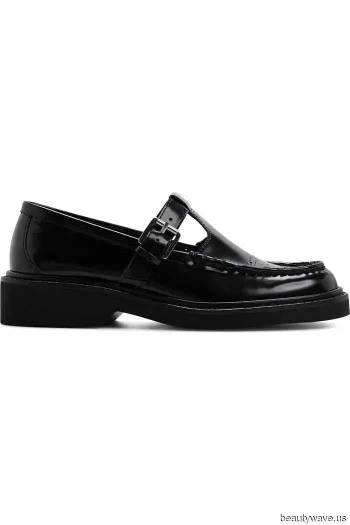 Alright, I’ll share—Trendy fashion enthusiasts would definitely be interested in these particular flat-shoe offers at Nordstrom.