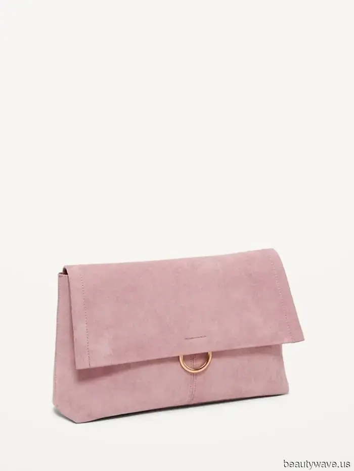 Old Navy только что запустила свою новую коллекцию осенних сумок&mdash;и она выглядит роскошно