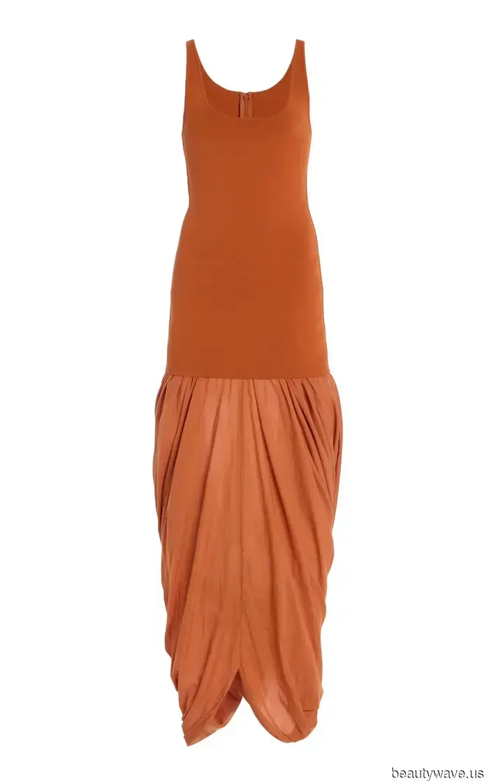 I’ve just returned from Fashion Week in Paris and Milan—here are 7 trends I noticed all over.